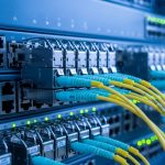 OSFP Transceiver vs QSFP-DD: Unpacking the 400G Form Factor Face-Off