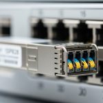 Breakout transceiver 100G 25G: a leaf-spine migration case