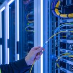 Optical links that keep machine learning fast: design choices for AI clusters
